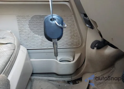 2010 Ford Expedition Eddie Bauer z USA, uszkodzony, nr VIN 1FMJU1H56AEA07257